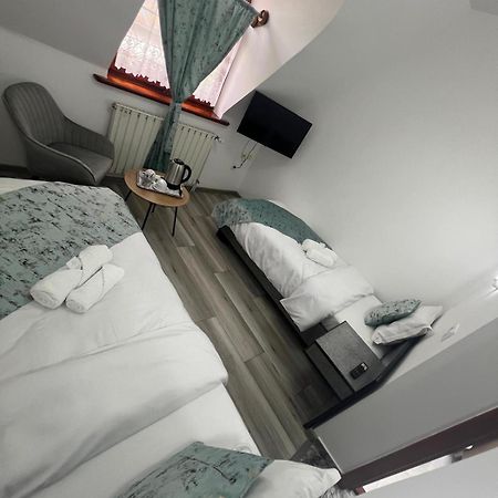 Motel Buti Sighetu Marmaţiei Εξωτερικό φωτογραφία