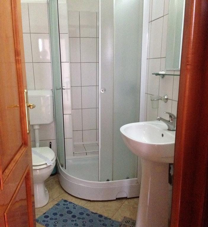 Motel Buti Sighetu Marmaţiei Δωμάτιο φωτογραφία