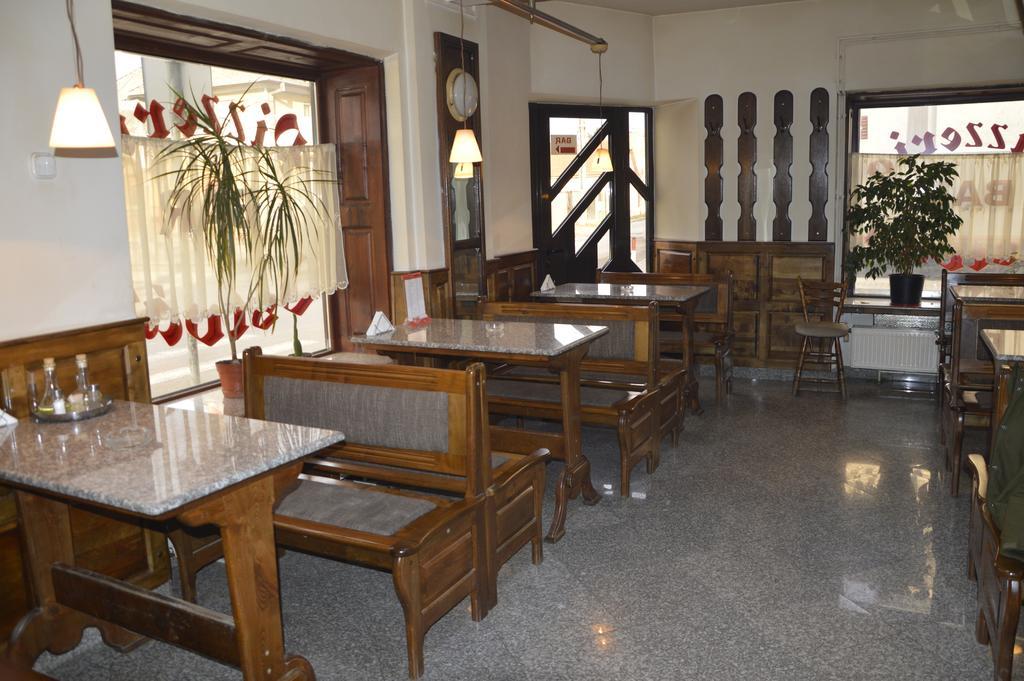 Motel Buti Sighetu Marmaţiei Εξωτερικό φωτογραφία
